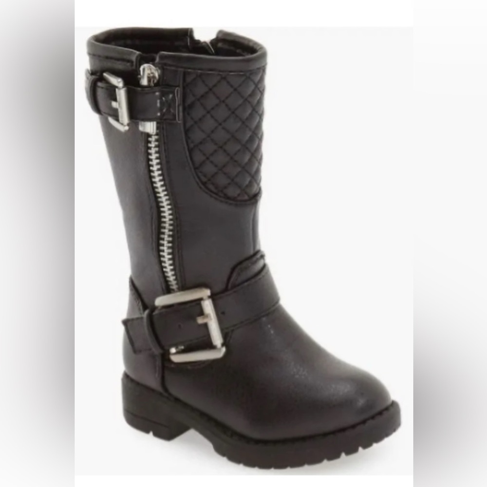 Michael Kors Girls Size 3 Black Quilted Boots with Buckle. NEW NEVER WORN
